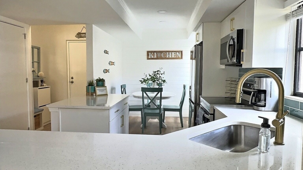 Photo of Others in Gulf Gate Estates