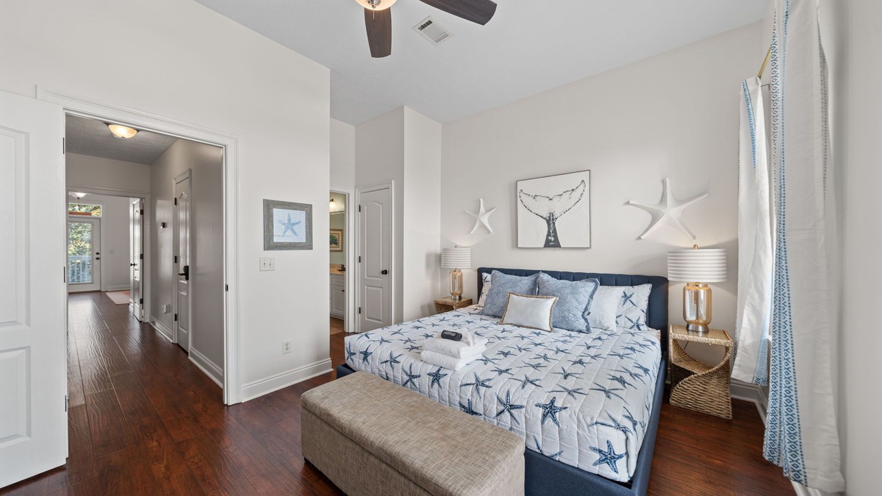 Photo of Bedroom in Holiday Beach