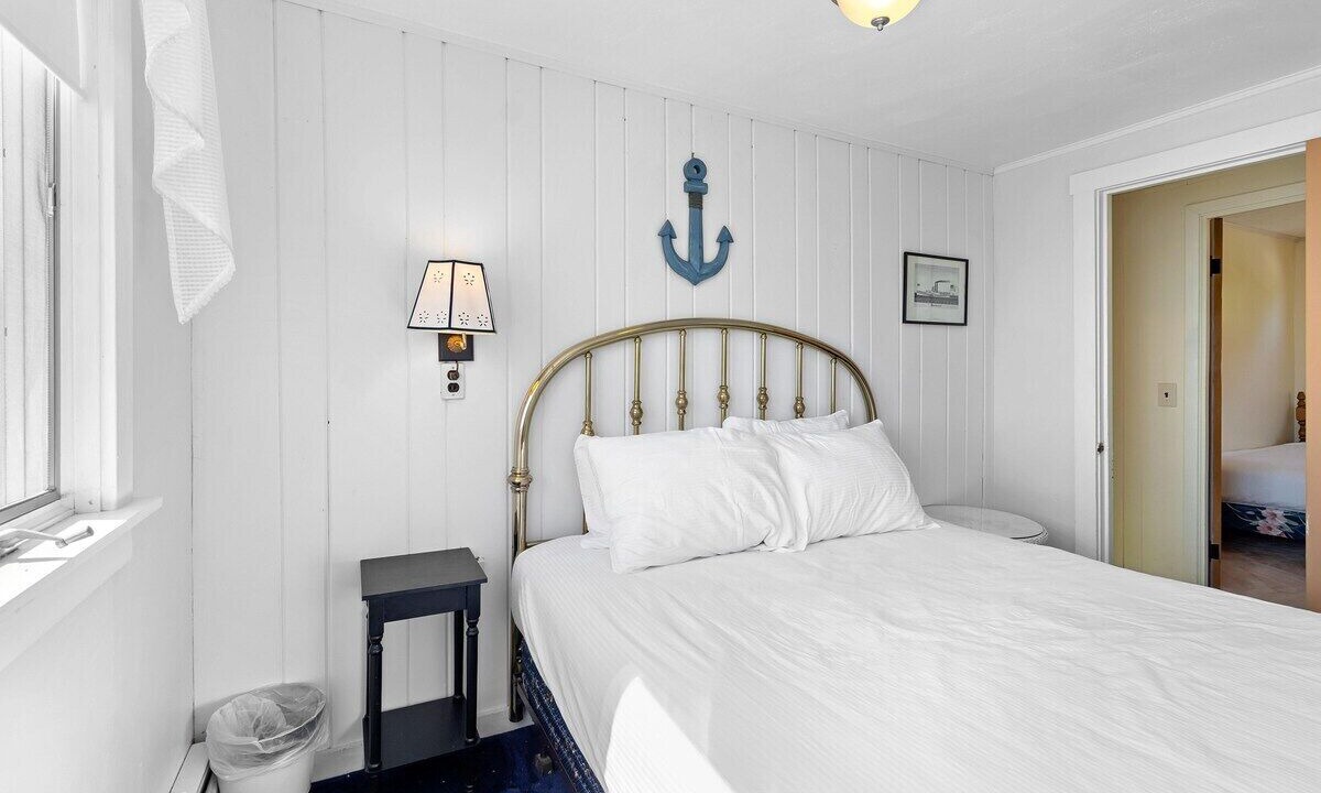 Photo of Bedroom in Owls Head