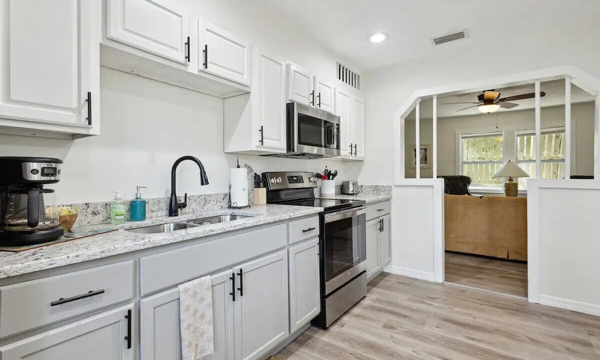 Photo of Kitchen in Crystal River