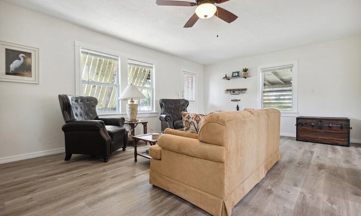 Photo of Livingroom in Crystal River