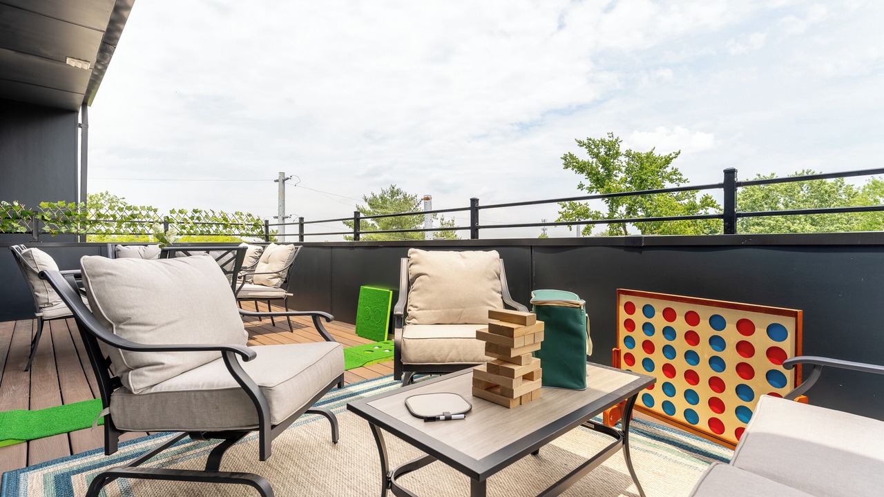 Photo of Patio Balcony in Inglewood