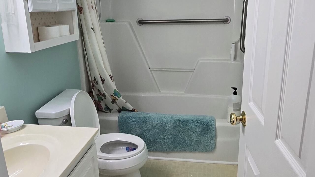 Photo of Bathroom in Archdale