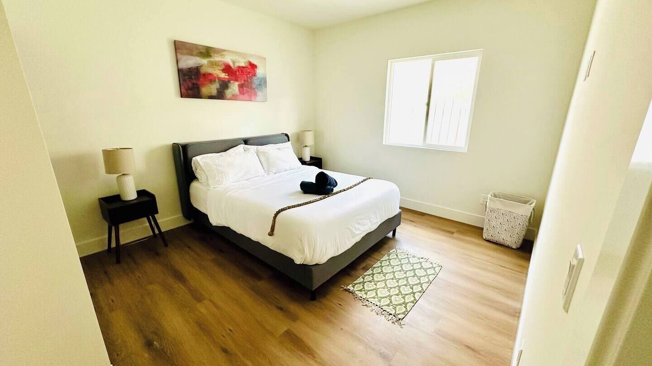Photo of Bedroom in Burbank
