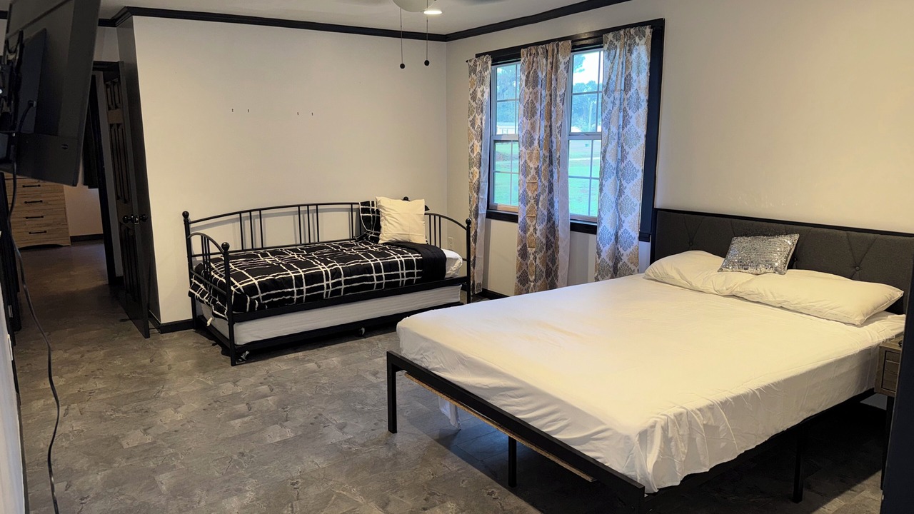 Photo of Bedroom in Saint Helena Island