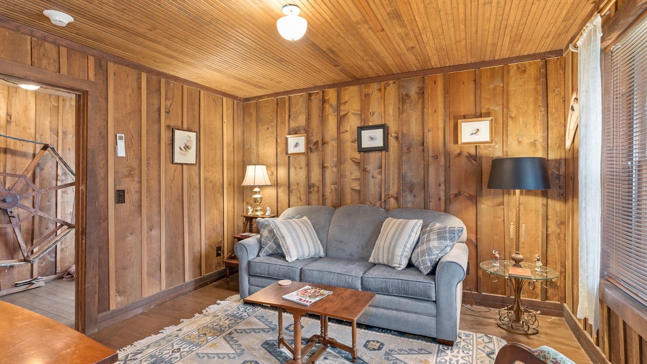 Photo of Bedroom in Topton