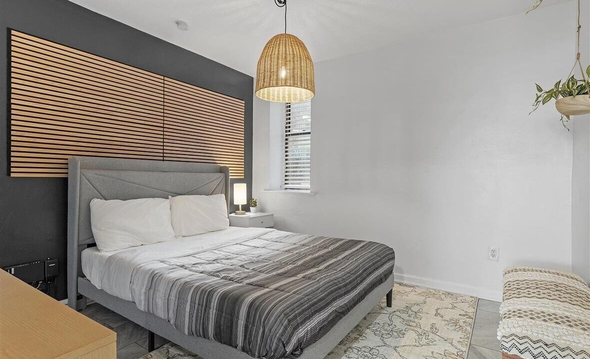 Photo of Bedroom in Lawrenceville