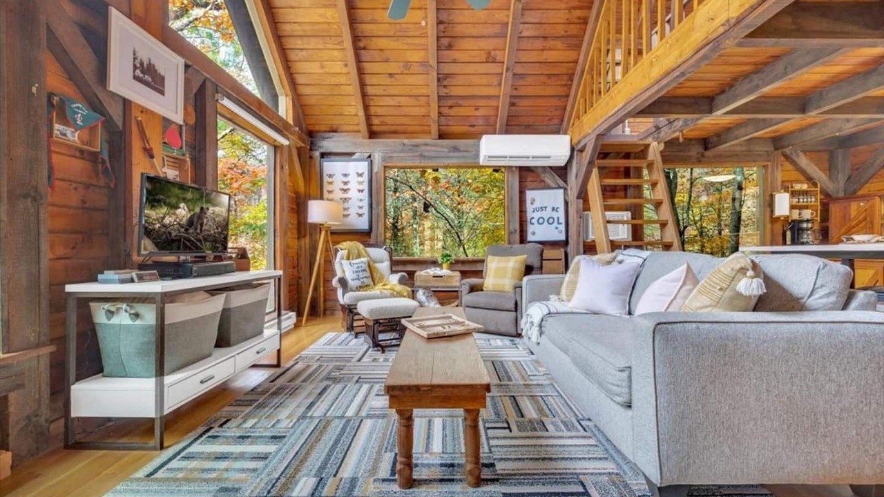 Photo of Bedroom in Ellijay