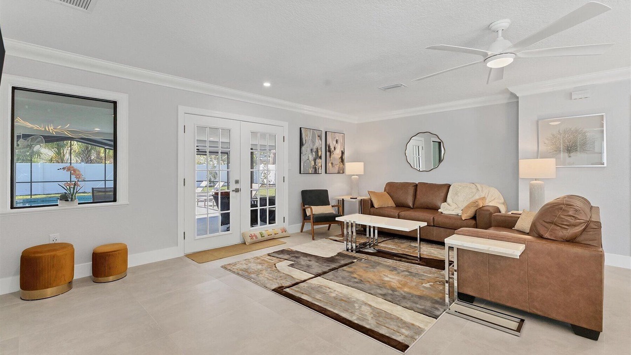 Photo of Livingroom in Ringling Park