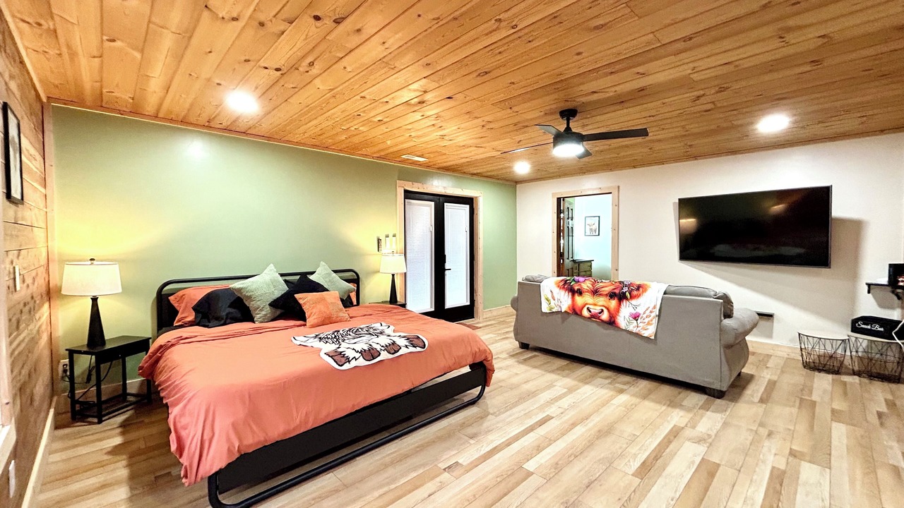 Photo of Bedroom in Crossville