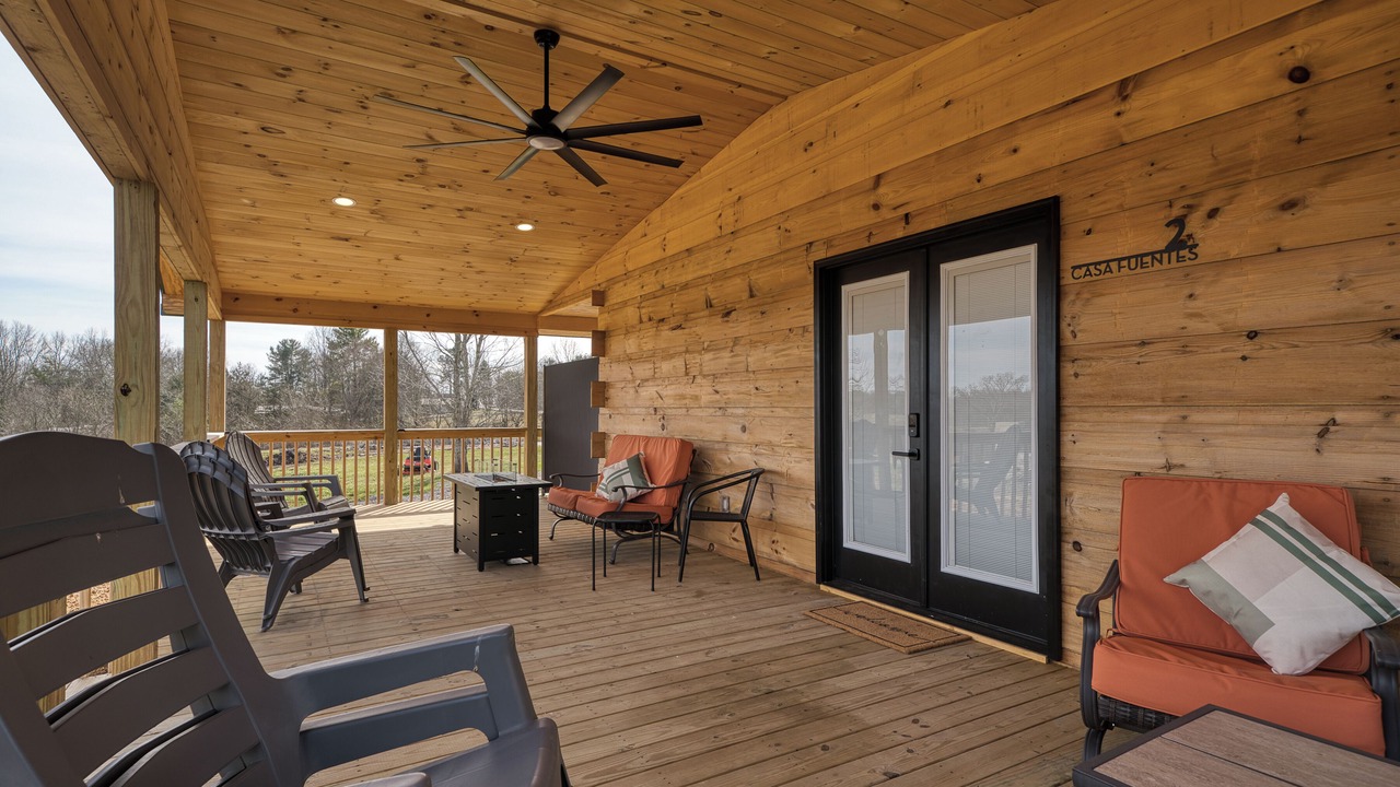 Photo of Patio Balcony in Crossville