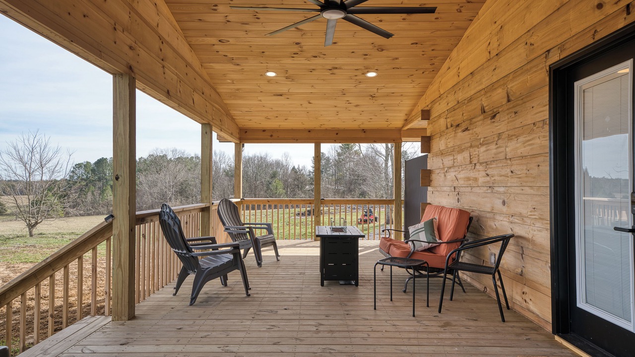 Photo of Patio Balcony in Crossville