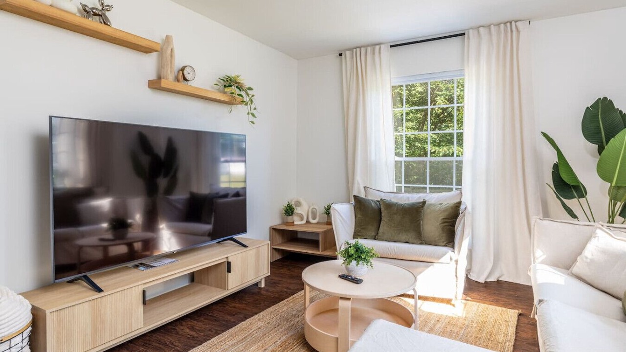 Photo of Livingroom in Maryville