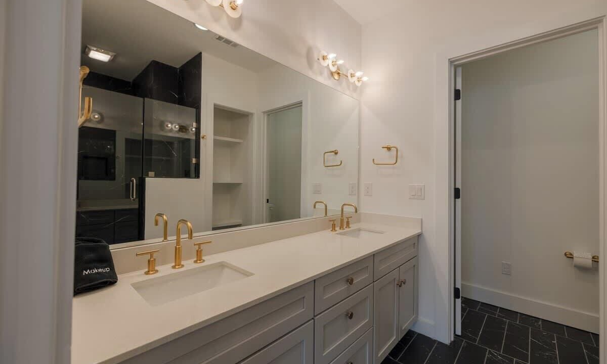 Photo of Bathroom in Katie Hill Neighborhood
