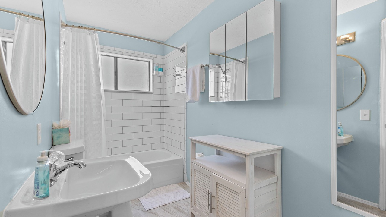 Photo of Bathroom in Port Canaveral