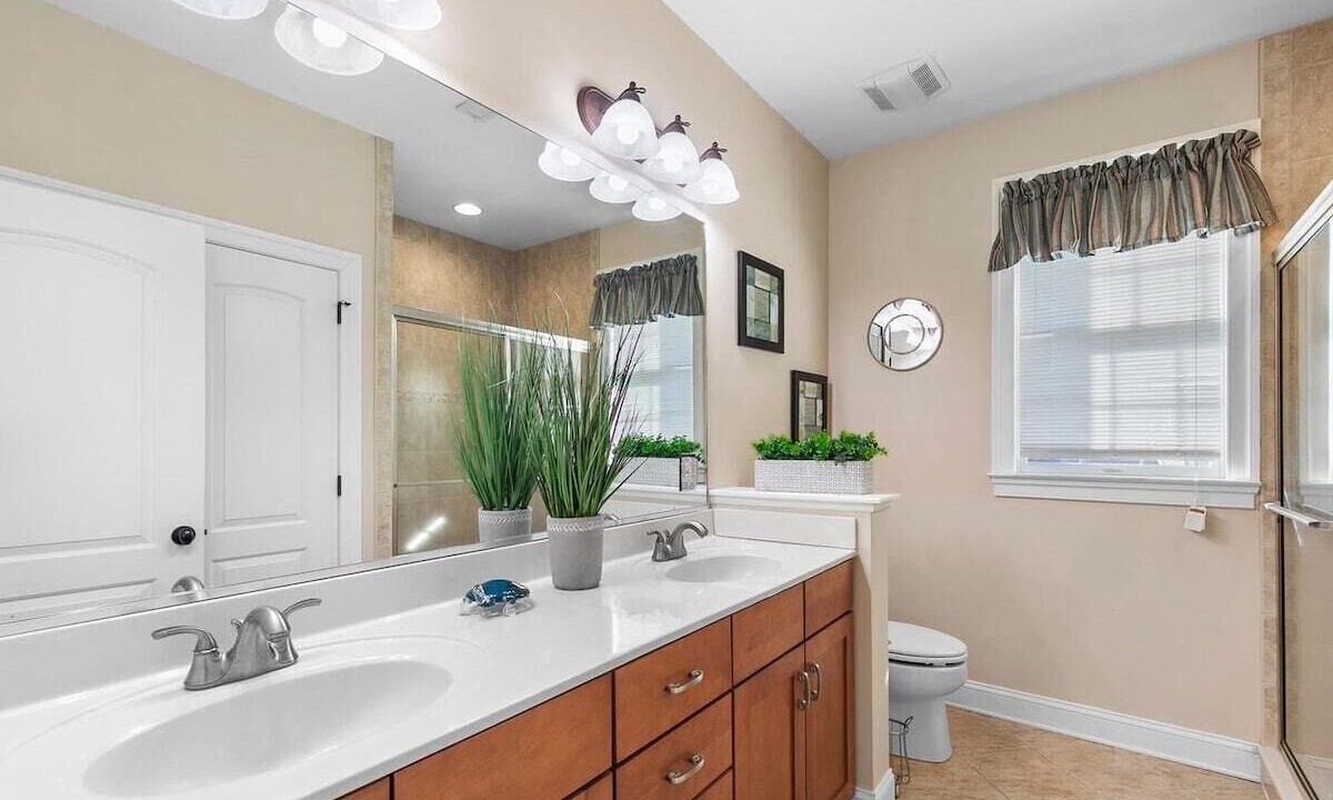Photo of Bathroom in The Commons