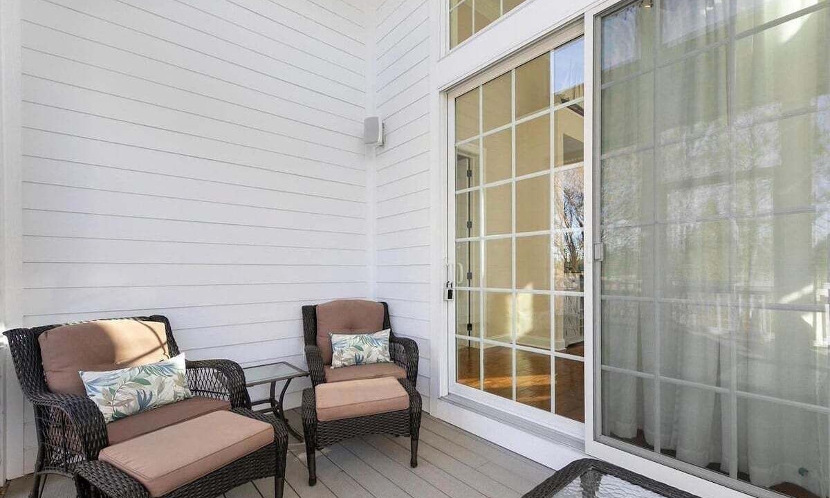Photo of Patio Balcony in The Commons