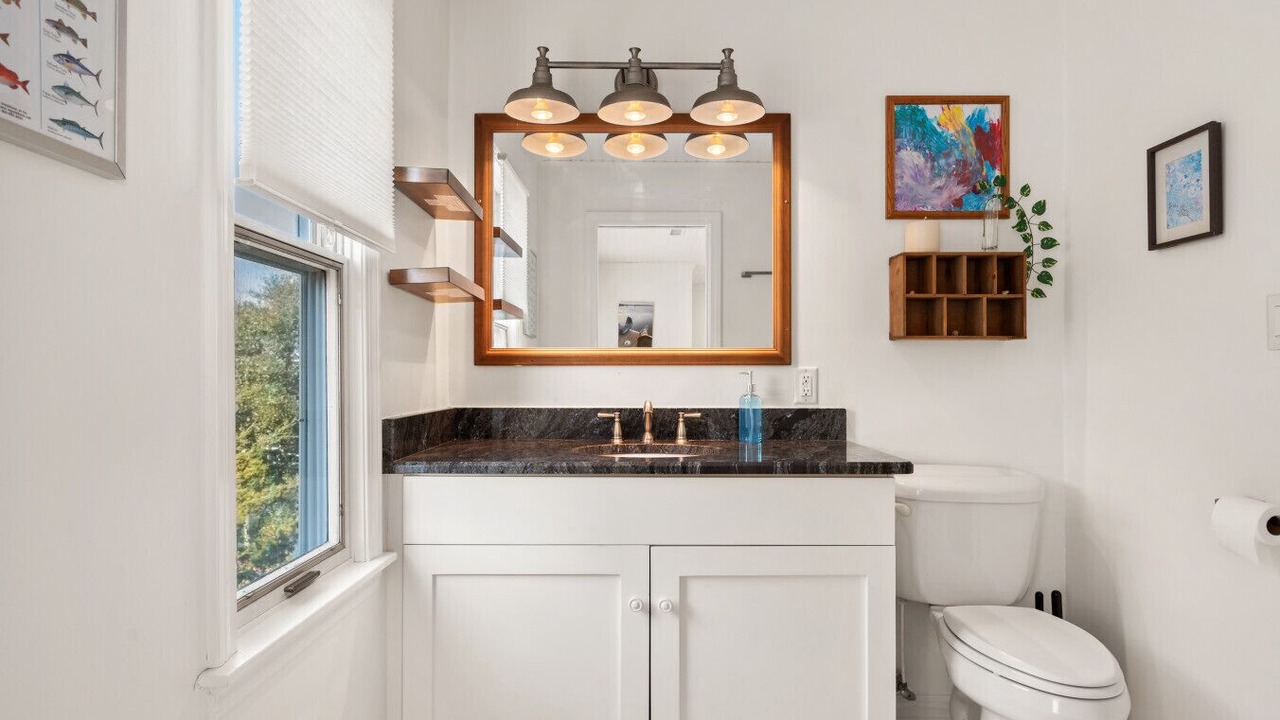 Photo of Bathroom in Brigands' Bay