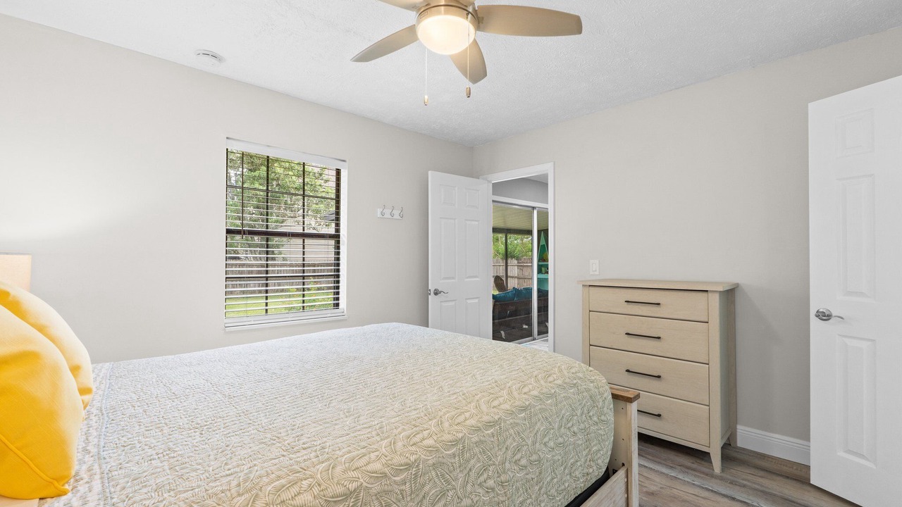 Photo of Bedroom in Treasure Cove