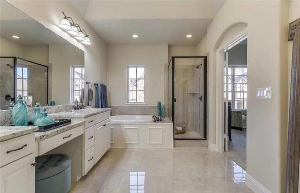 Photo of Bathroom in Lewisville