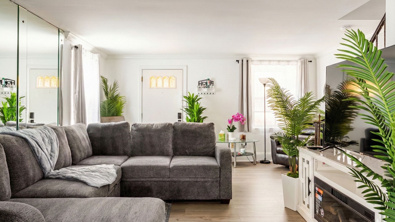 Photo of Livingroom in Sharon Hill