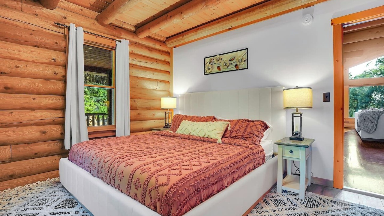 Photo of Bedroom in Mount Aetna