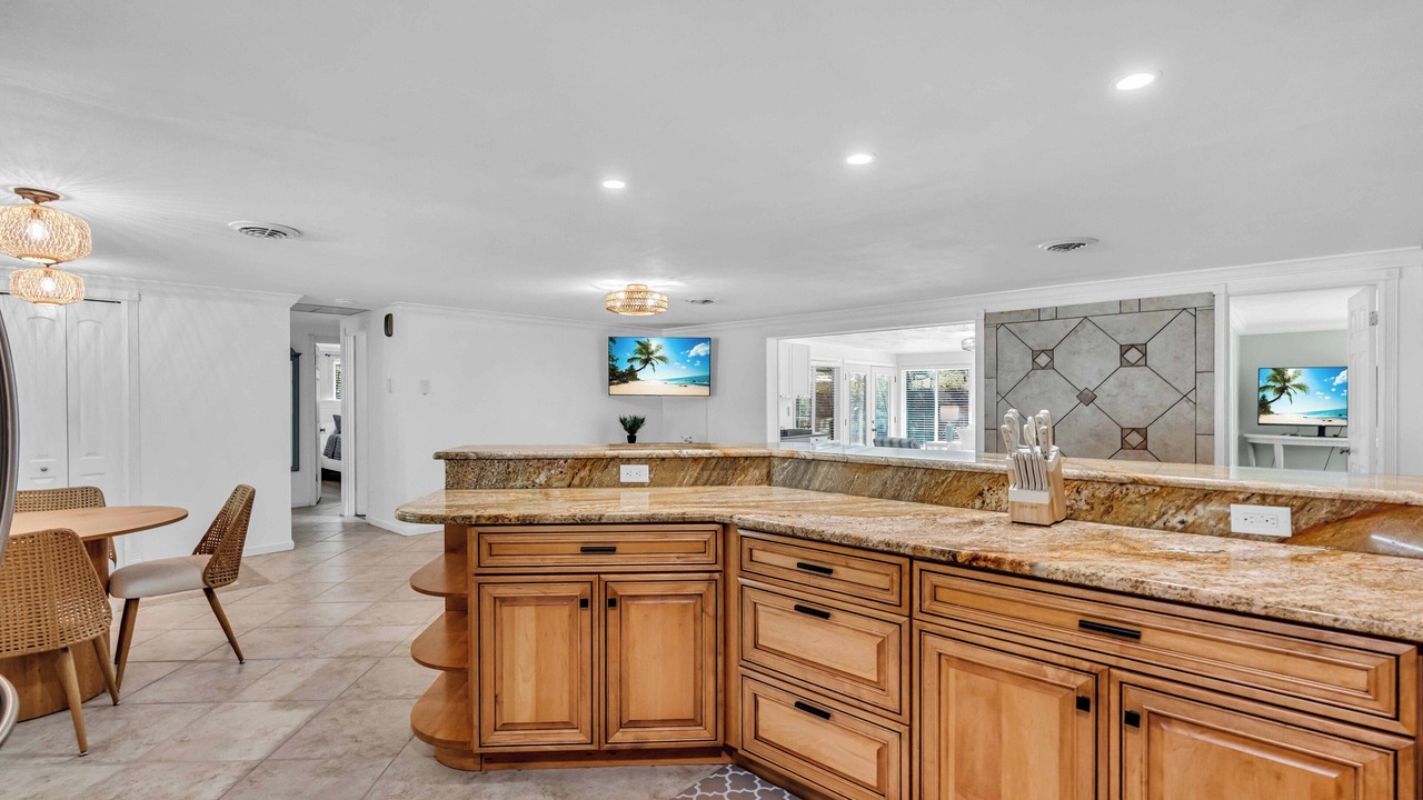 Photo of Others in Gulf Gate Estates
