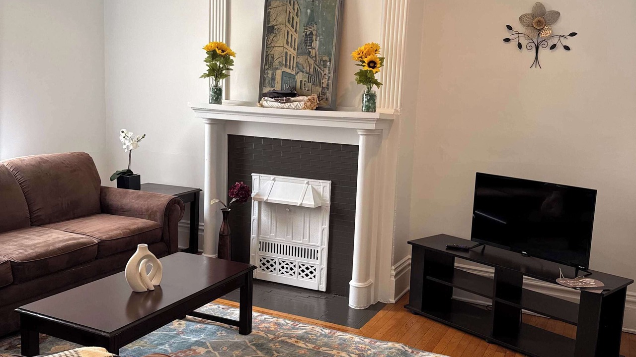 Photo of Livingroom in Pittsburgh