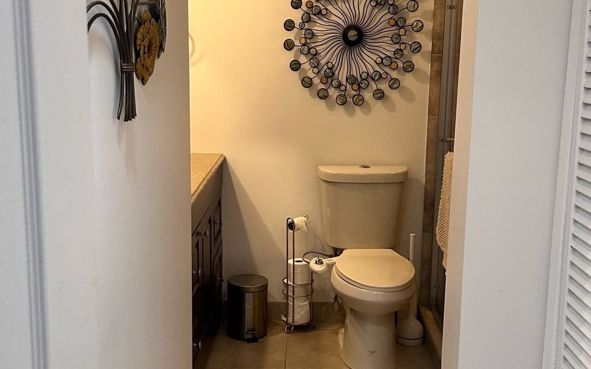 Photo of Bathroom in Bermuda Riviera