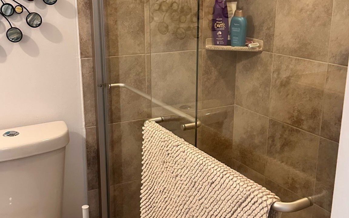 Photo of Bathroom in Bermuda Riviera