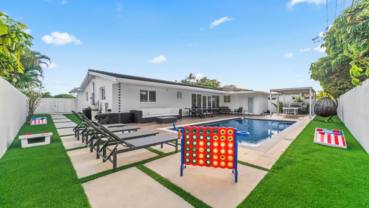 Photo of Outdoor in Ludlam