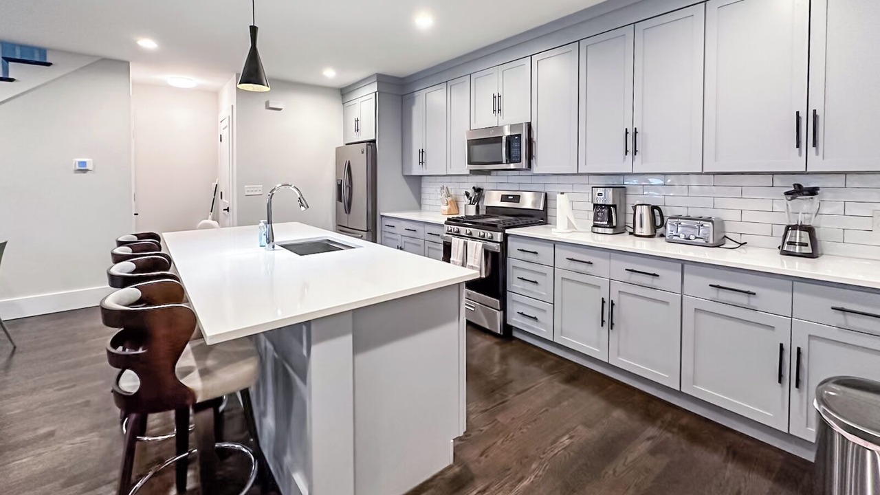 Photo of Kitchen in Neponset - Port Norfolk
