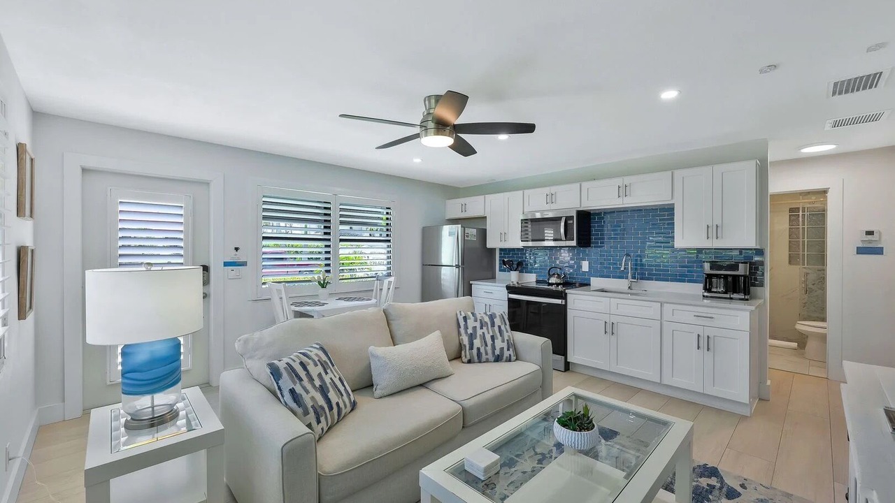 Photo of Livingroom in Connors