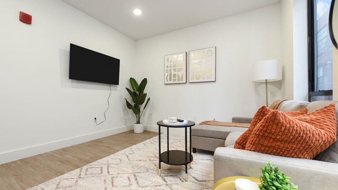 Photo of Bedroom in East Liberty