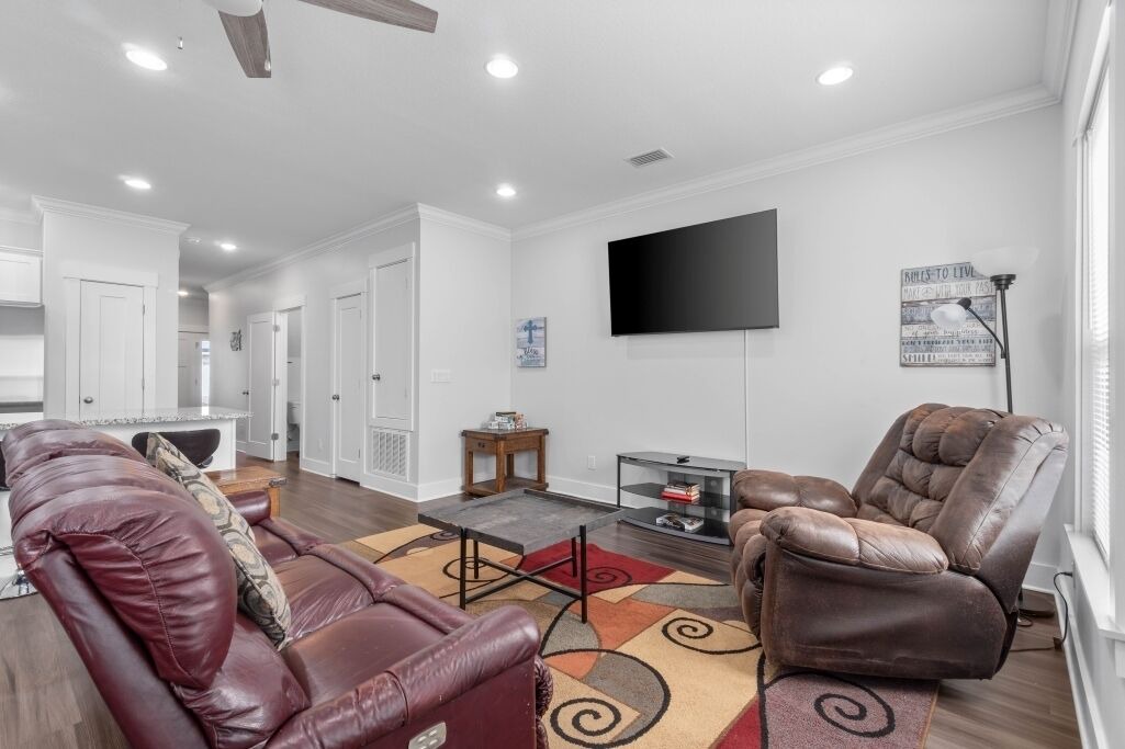 Photo of Livingroom in Wright