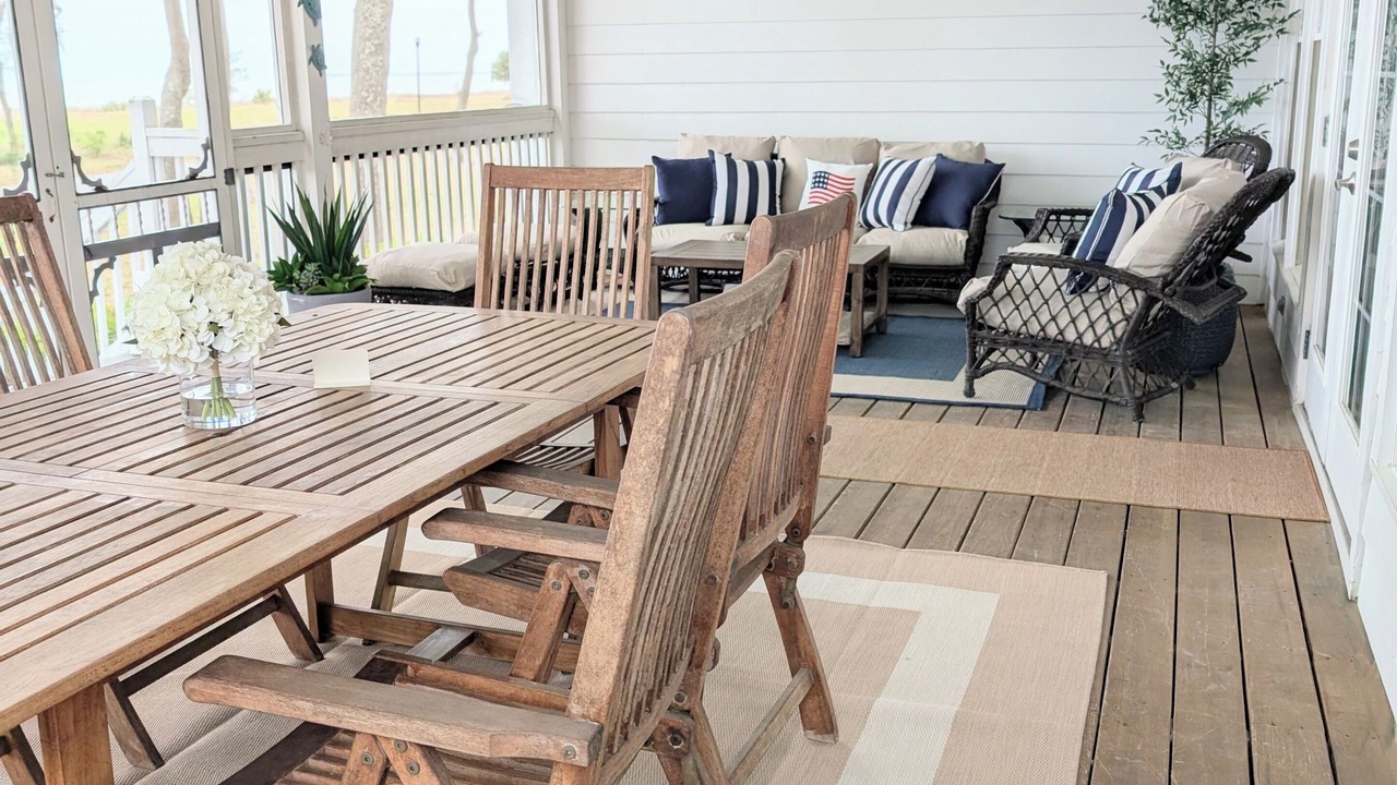Photo of Outdoor in Melrose on the Beach