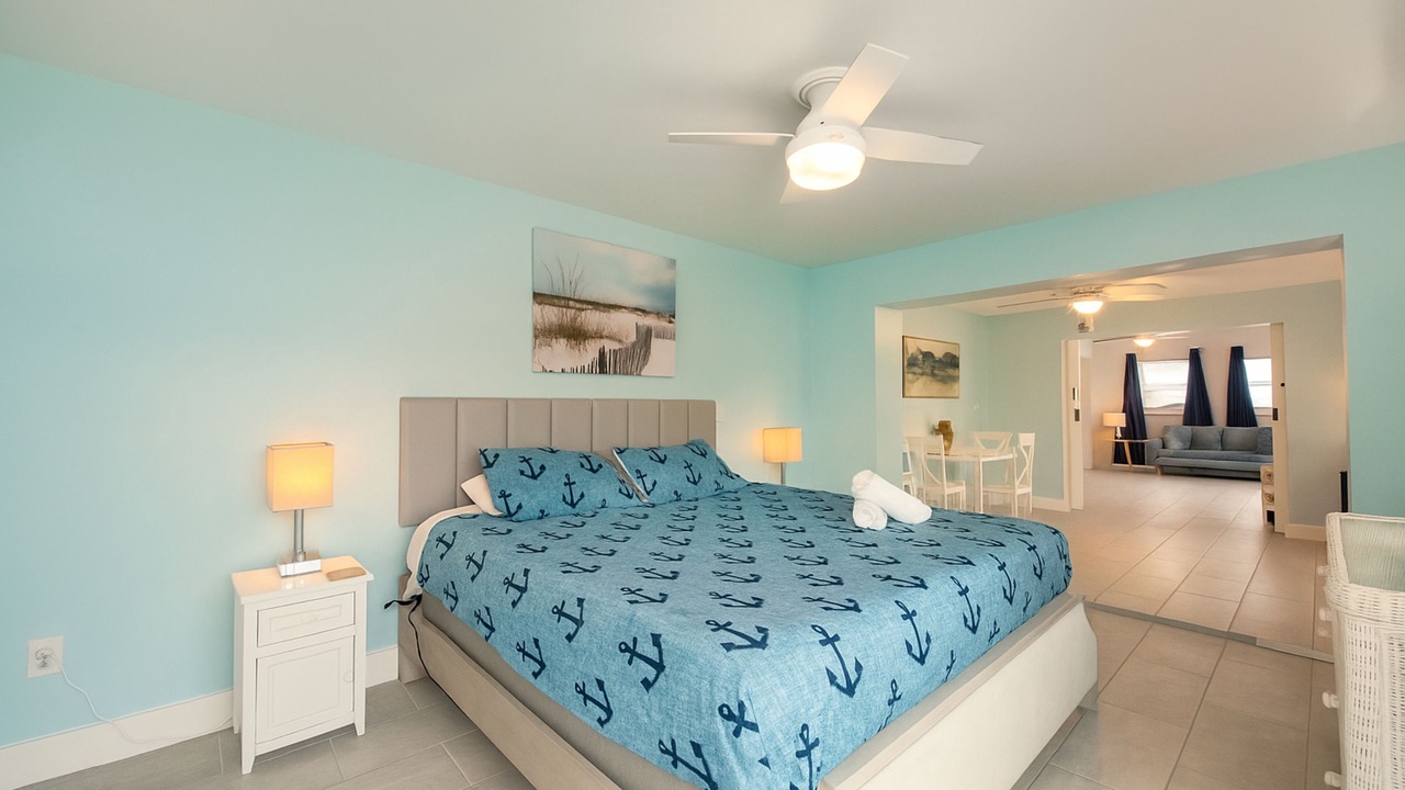Photo of Bedroom in Yacht Club