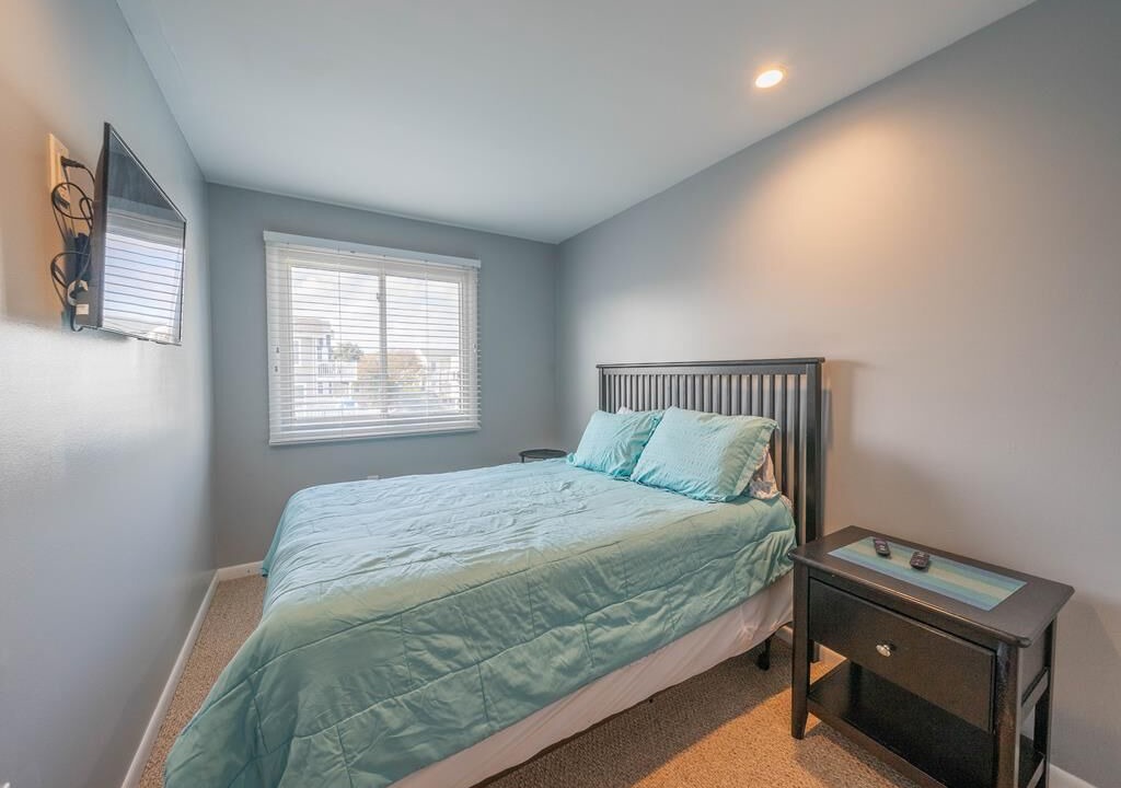 Photo of Bedroom in Townsend's Inlet