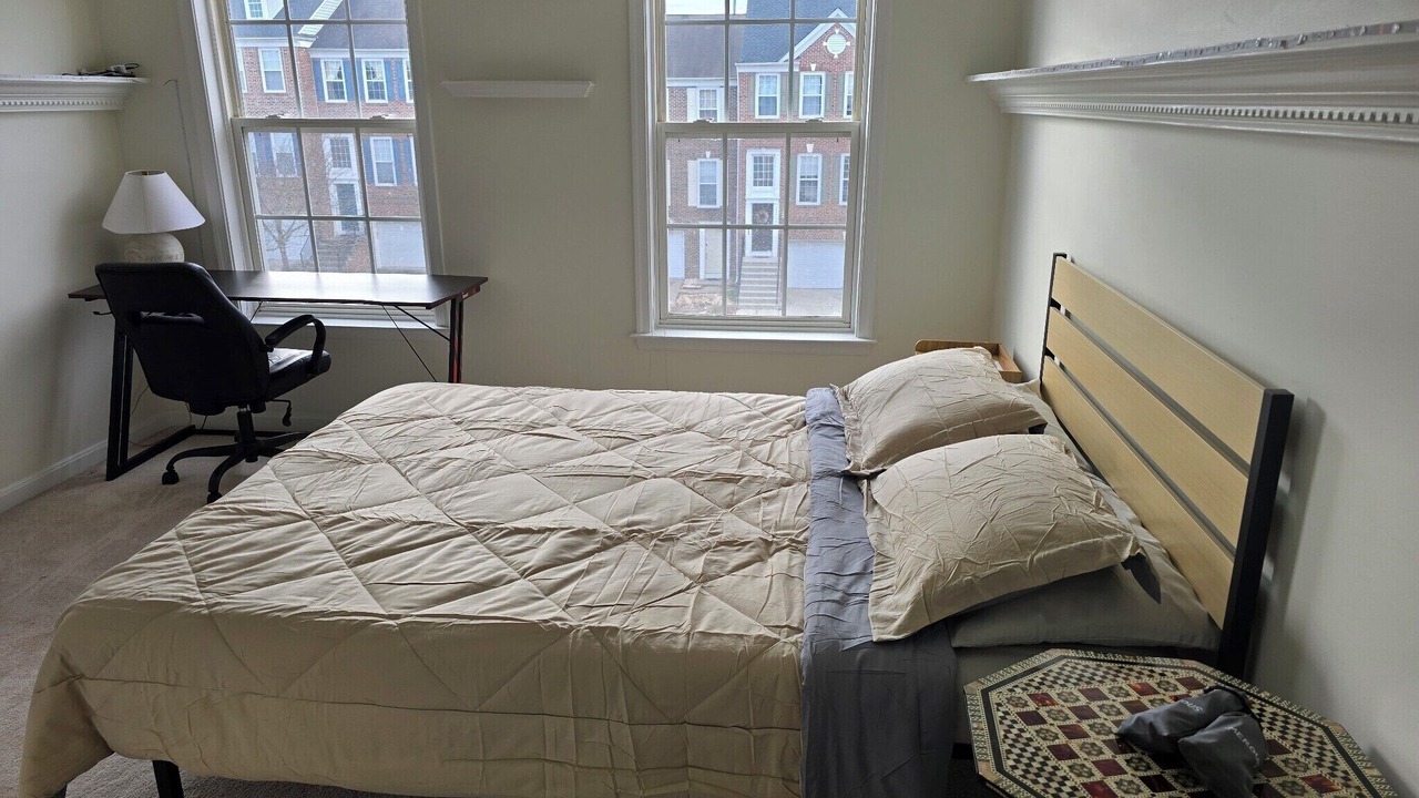 Photo of Bedroom in Dulles Town Center