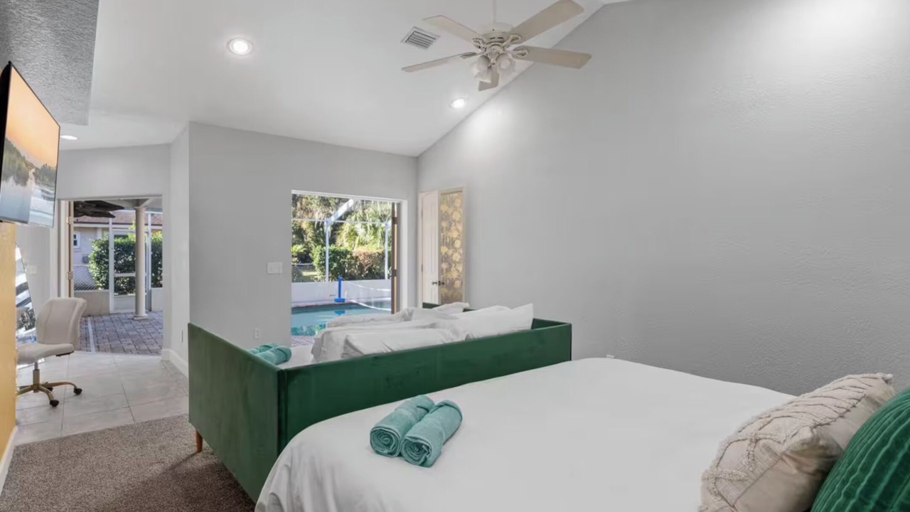 Photo of Bedroom in Auburndale