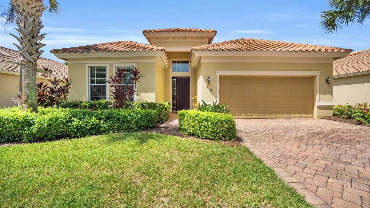 Photo of Outdoor in The Plantation Somerset