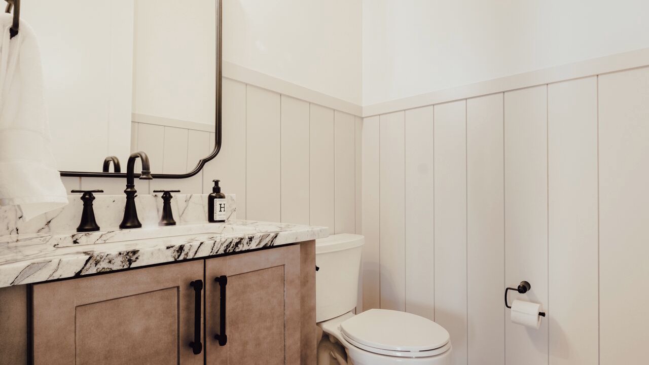 Photo of Bathroom in Bear Lake Reserve