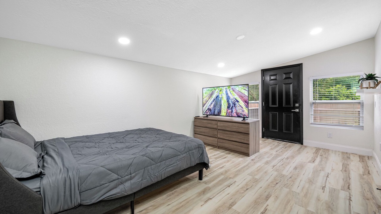 Photo of Bedroom in Thonotosassa