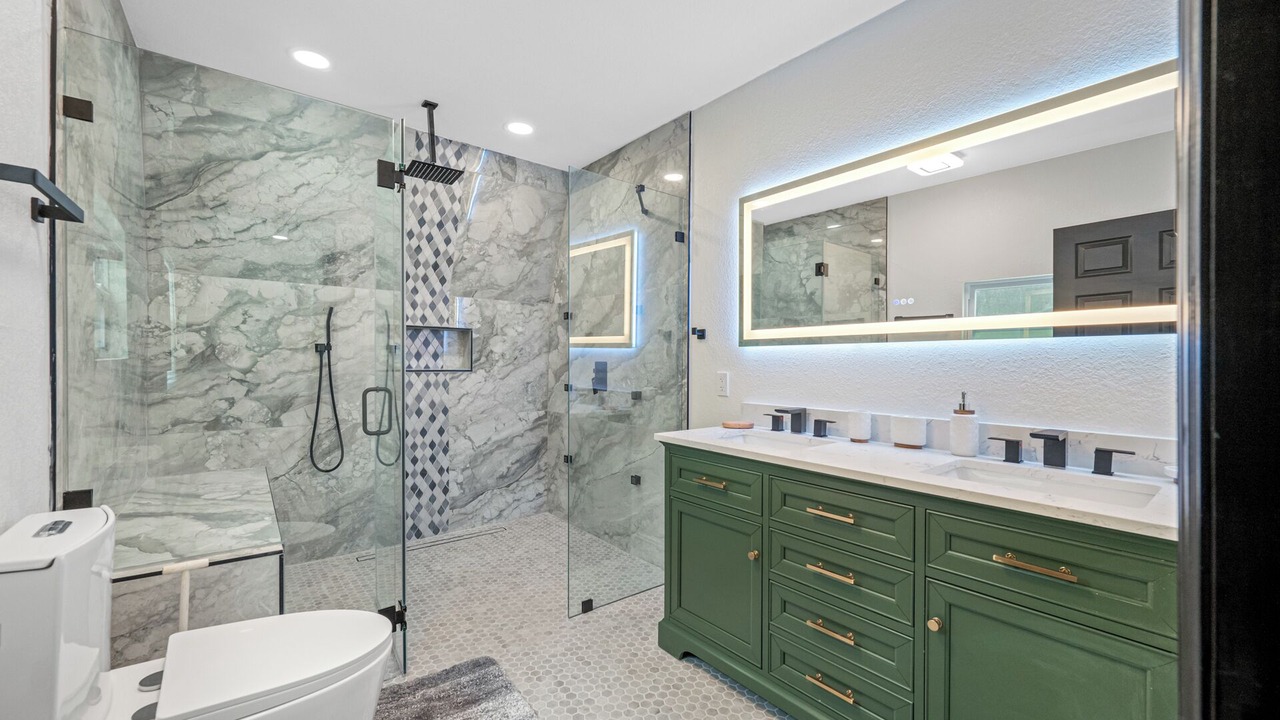 Photo of Bathroom in Thonotosassa