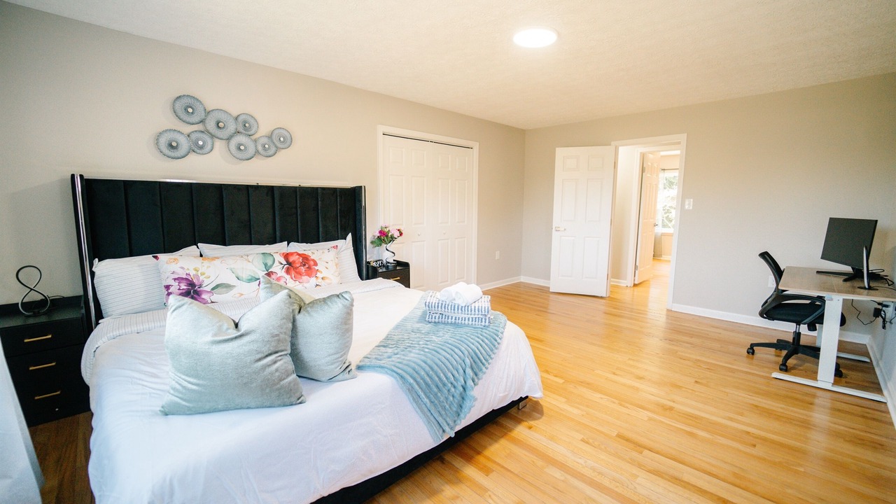 Photo of Bedroom in Hunter Mill
