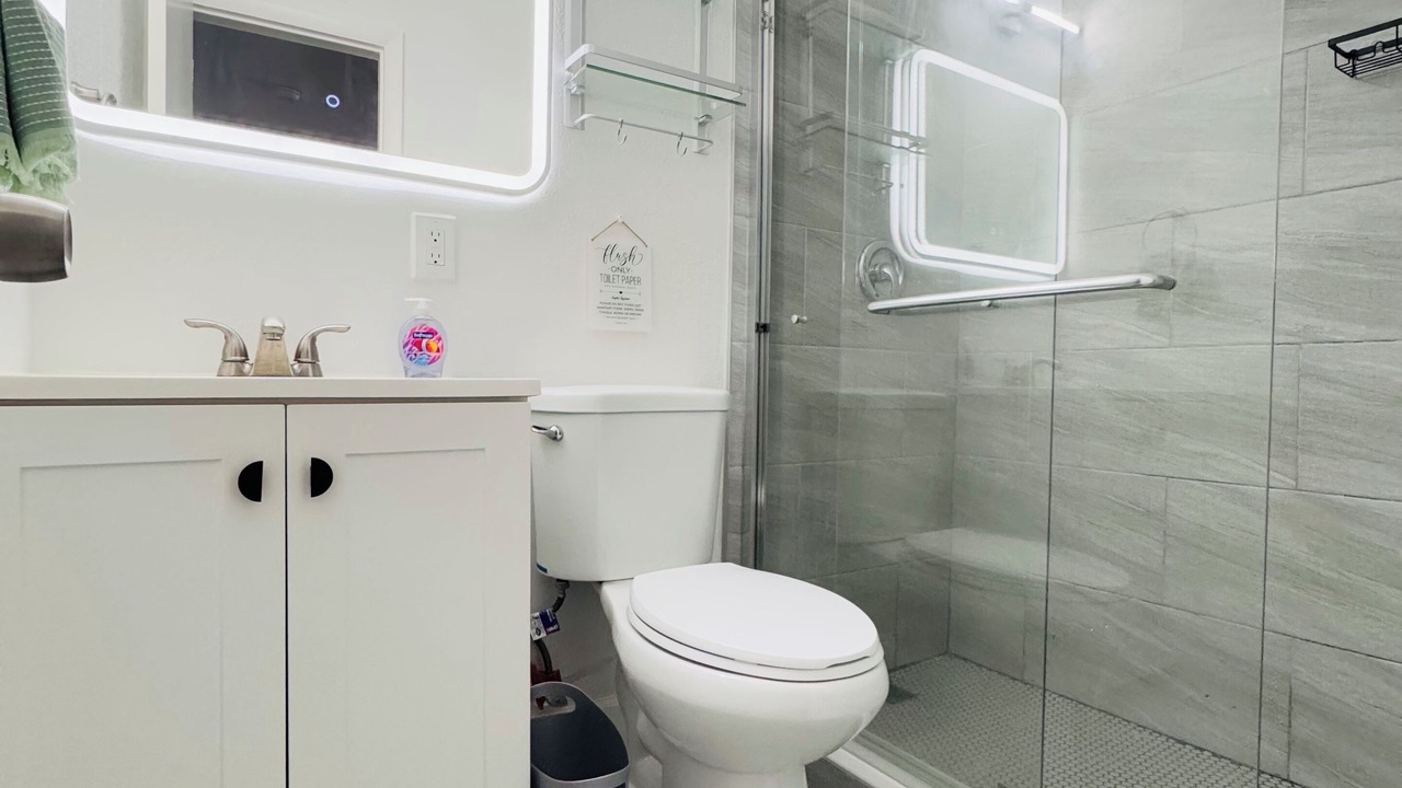 Photo of Bathroom in Croissant Park