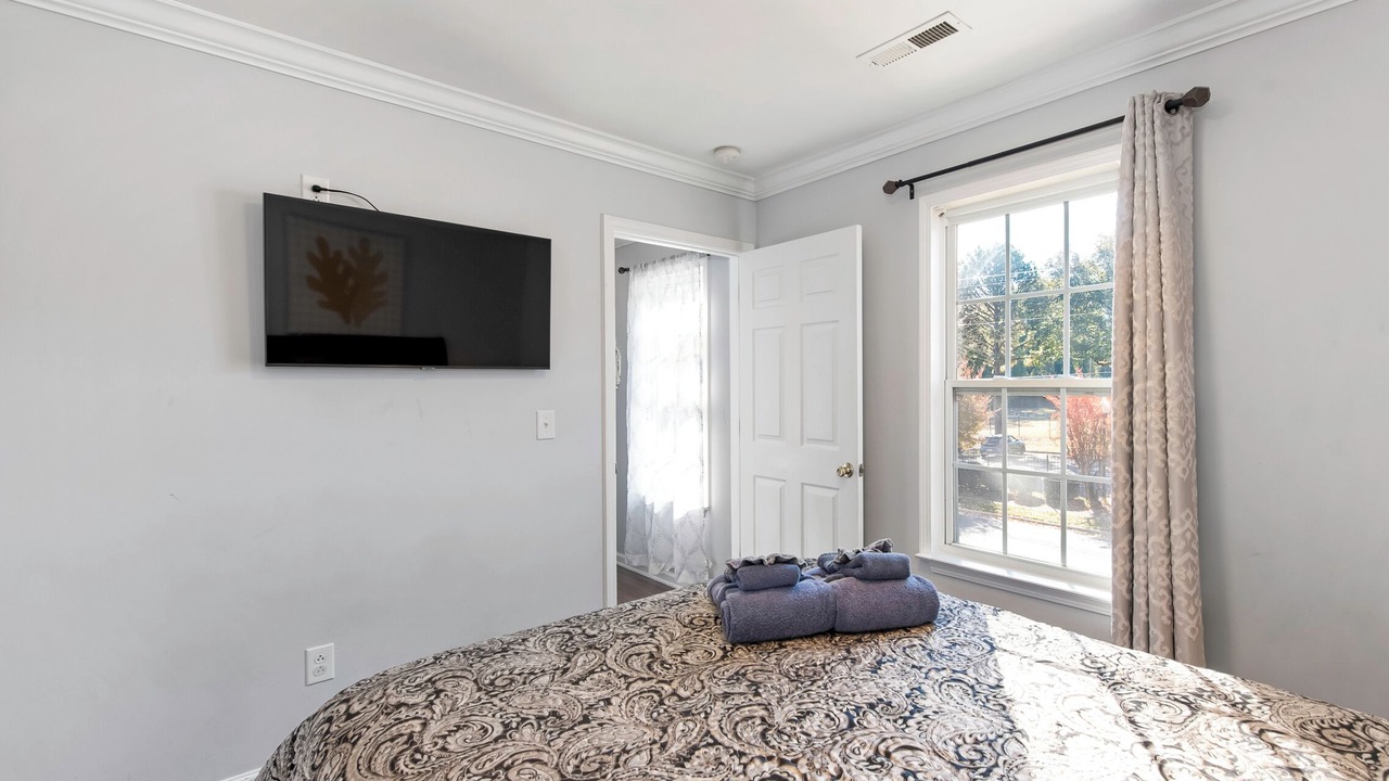 Photo of Bedroom in Biddleville