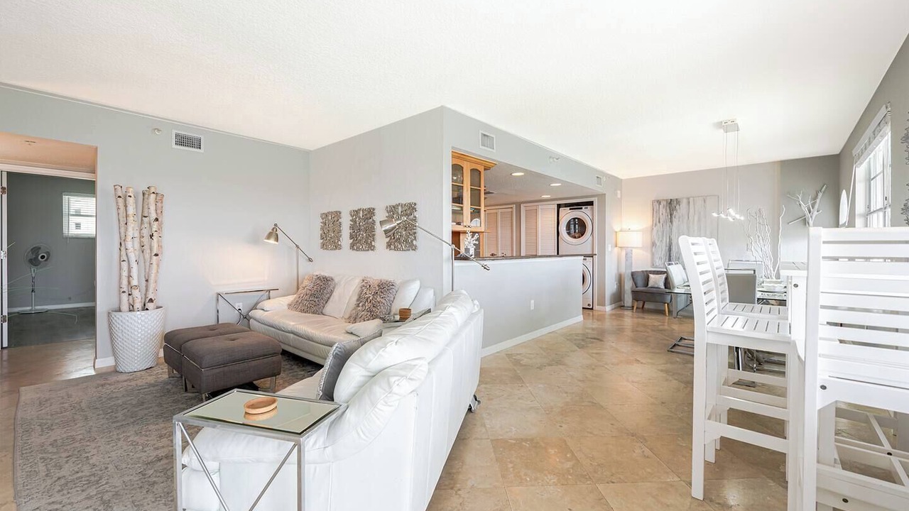 Photo of Livingroom in Clearwater Beach