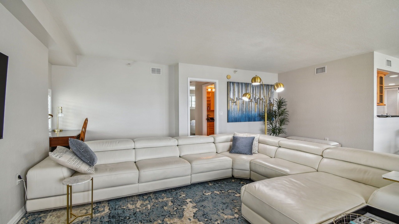 Photo of Livingroom in Clearwater Beach