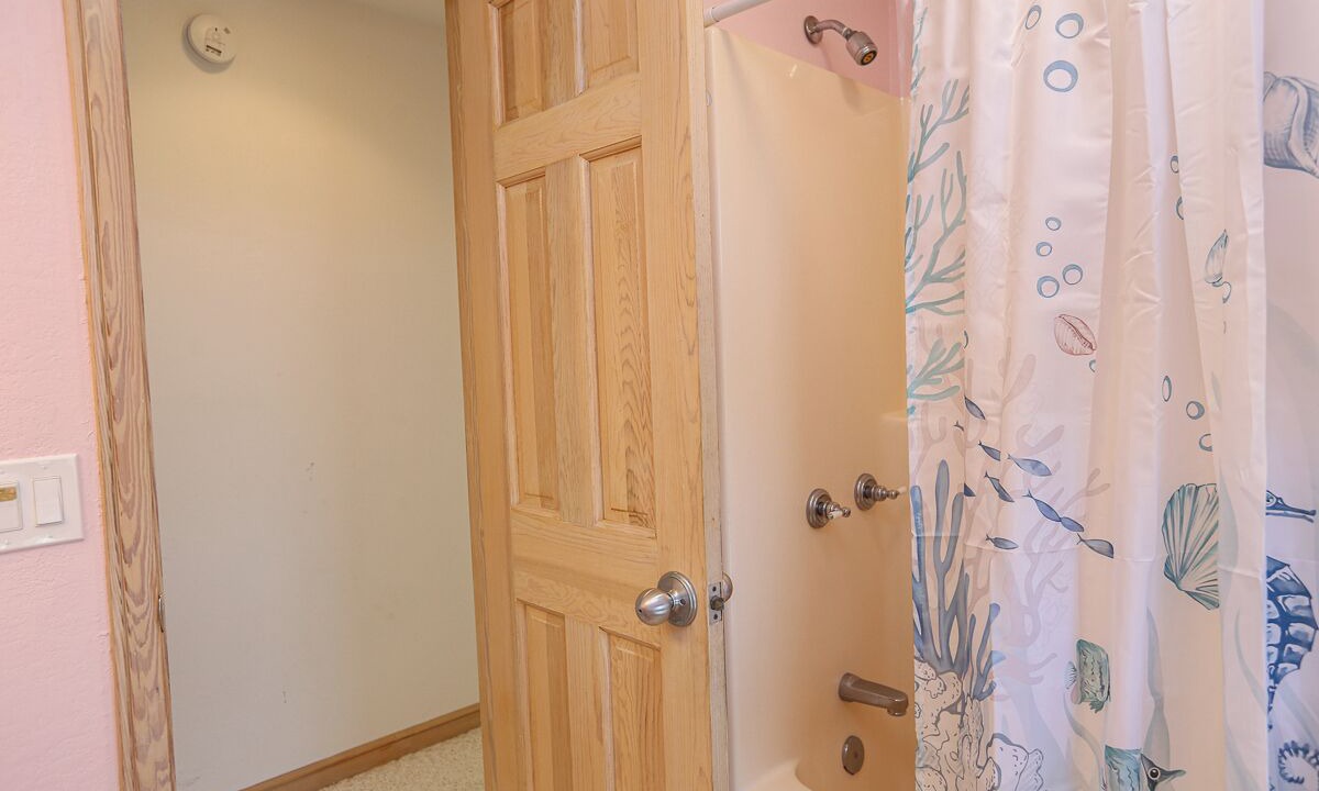 Photo of Bathroom in Southern Shores